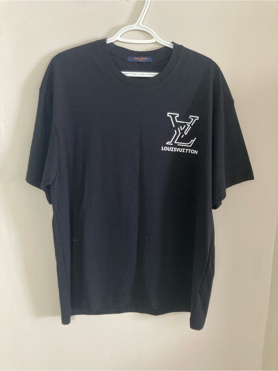 Louis Vuitton Other - Louis Vuitton Black Crewneck T-Shirt with White LV Chest Logo